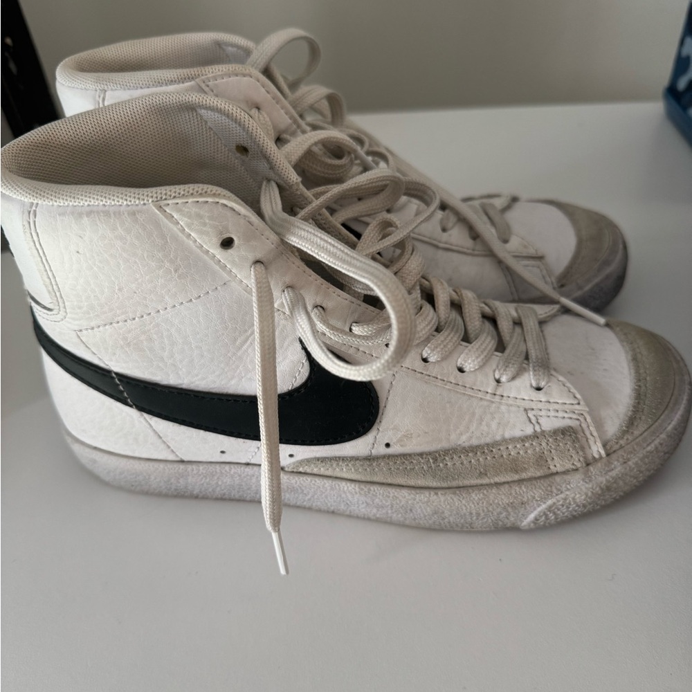 Nike High tops. Excellent condition